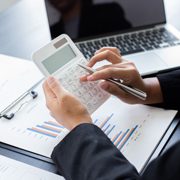 How to Calculate Revenue in a Hotel